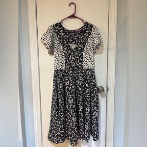 Like new: worn once-ModCloth dress size 6